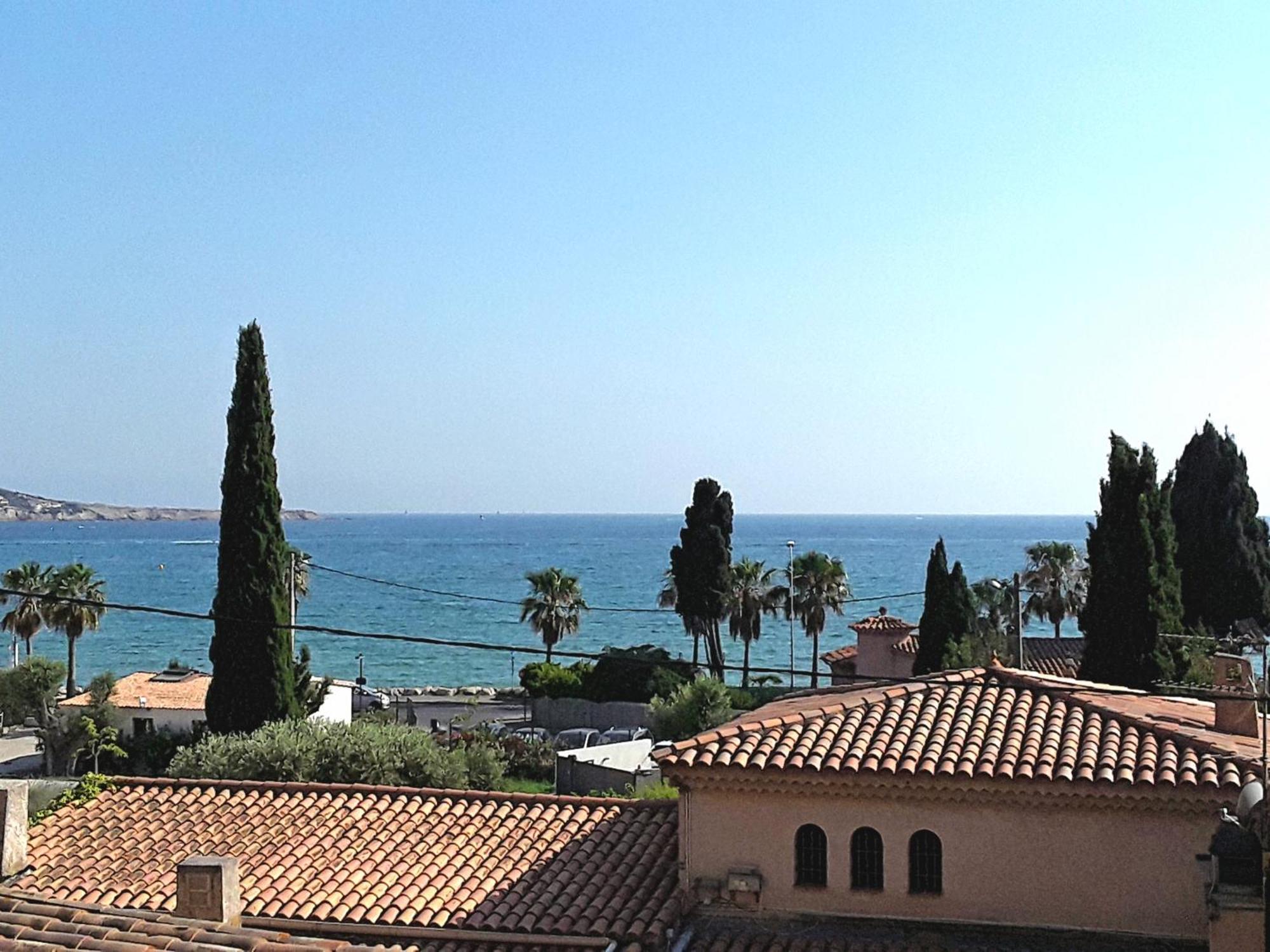 Villa Superbe Vue Mer Sur La Baie De Bandol , 200 M Des Plages 사나리쉬르메르 외부 사진